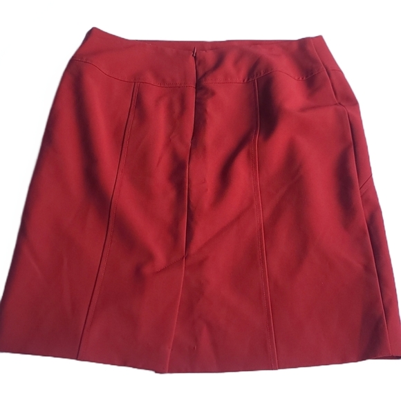 Worthington Professional Red Skirt | Size 8 Petite - Picture 2 of 8